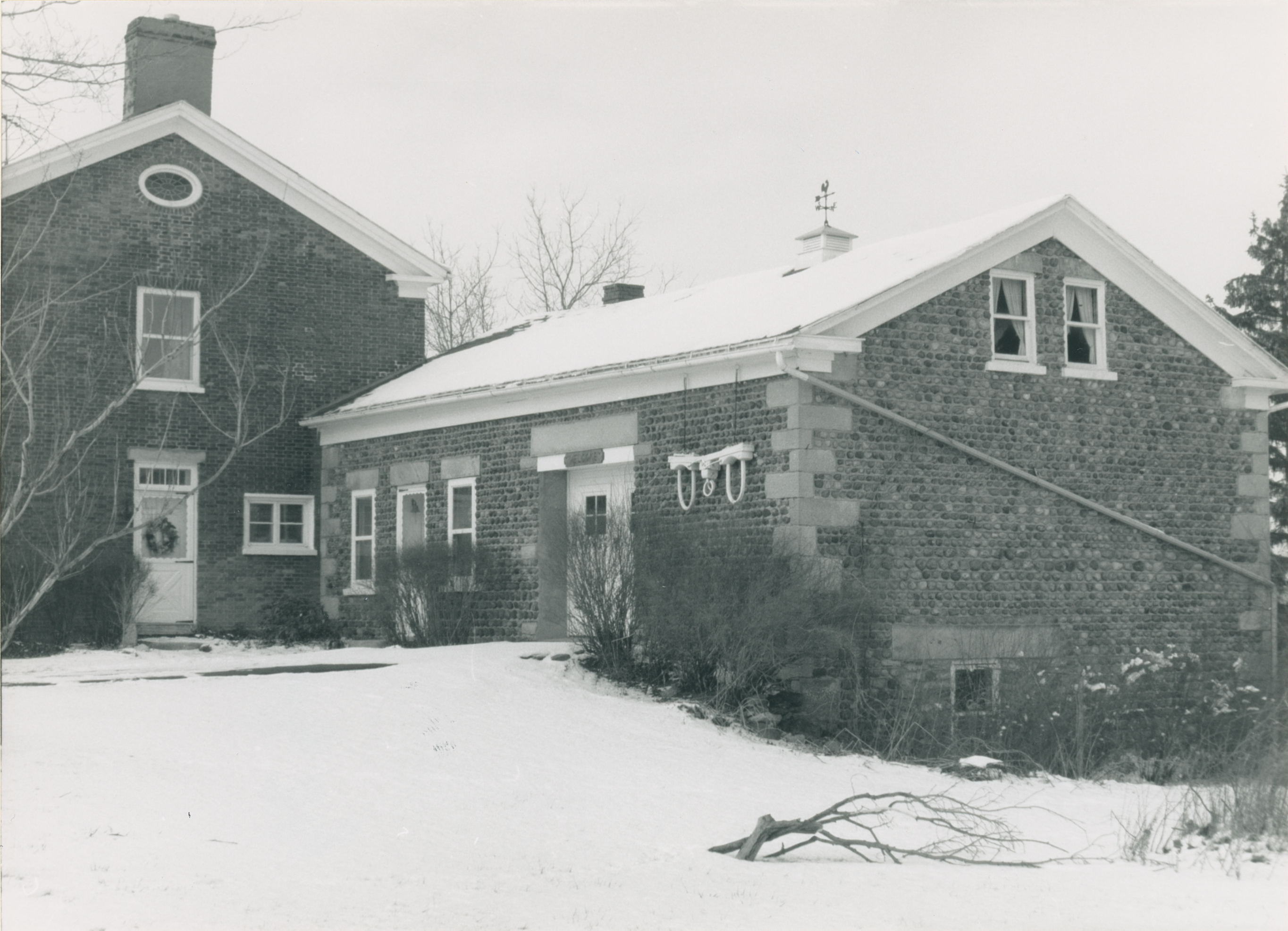 Roy-1 7971 Chestnut Ridge Rd 1